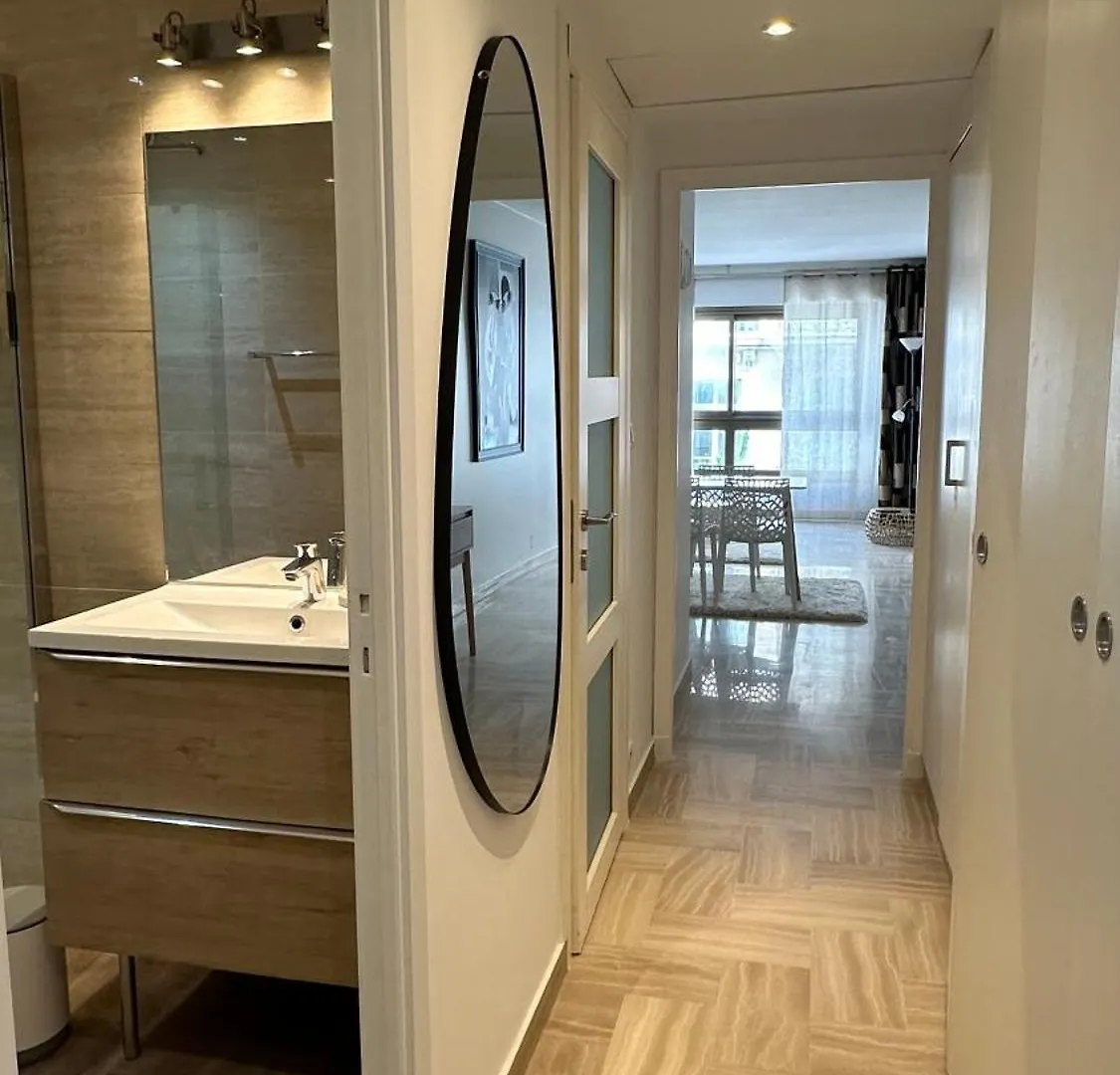 Apartment Gray D'Albion Cannes Croisette, Appartement 4 Personnes